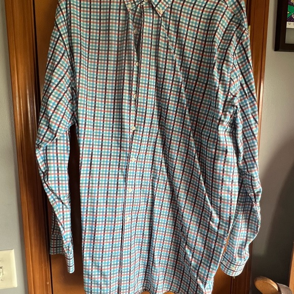 Like new XLT Cutter and Buck long sleeve shirt - Picture 1 of 3